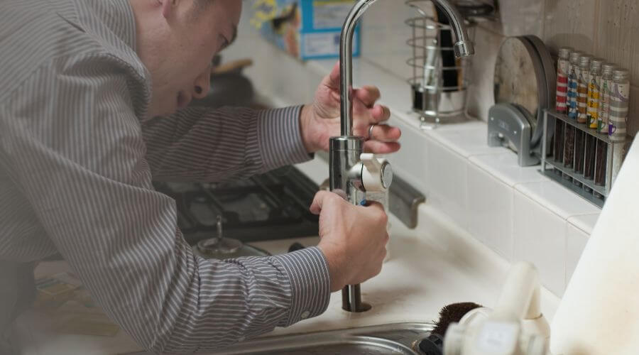 Local expert plumbing services in Hanscom Afb, MA